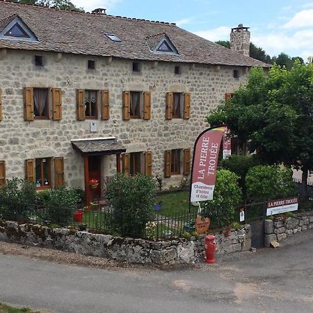 Châteauneuf-de-Randon La Pierre Trouee Chambre D'Hotes מראה חיצוני תמונה