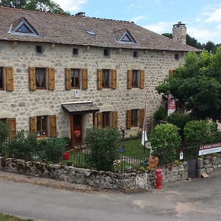 Châteauneuf-de-Randon La Pierre Trouee Chambre D'Hotes מראה חיצוני תמונה